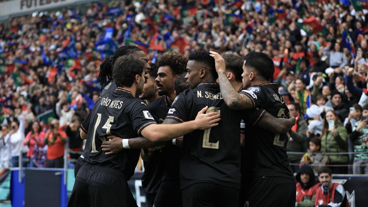 Qualifs CdM 2026 : porté par Bruno Fernandes et ses Parisiens, le Portugal humilie l’Arménie et valide son ticket pour le Mondial