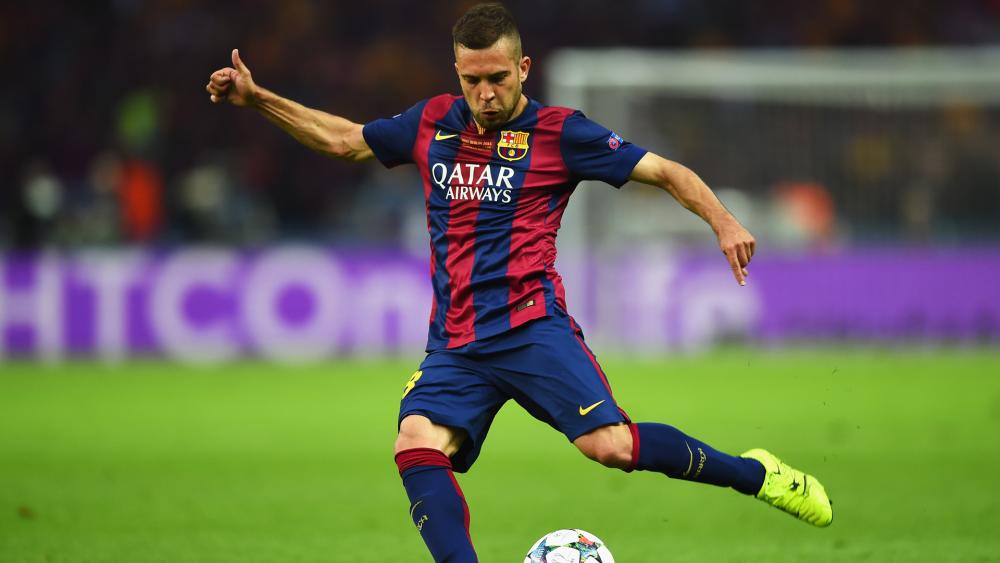 Alba sidelined by injury