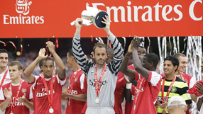 Arsenal lift Emirates Cup