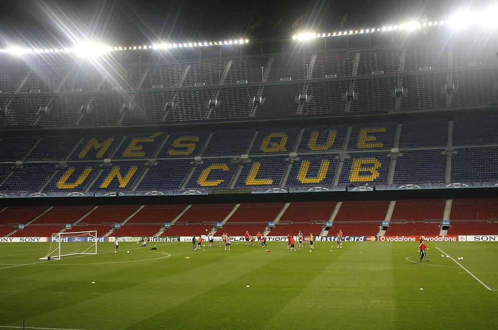 Barcelona announce plans to cut player wages amid coronavirus crisis