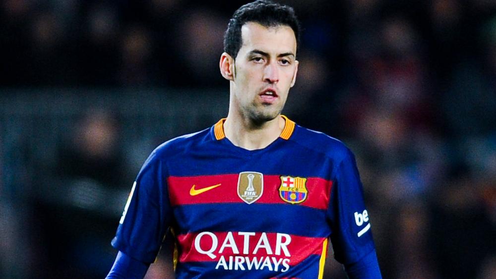 Busquets hopeful of new Barcelona contract
