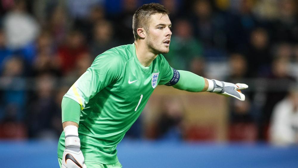 Butland ready to challenge Hart for England gloves
