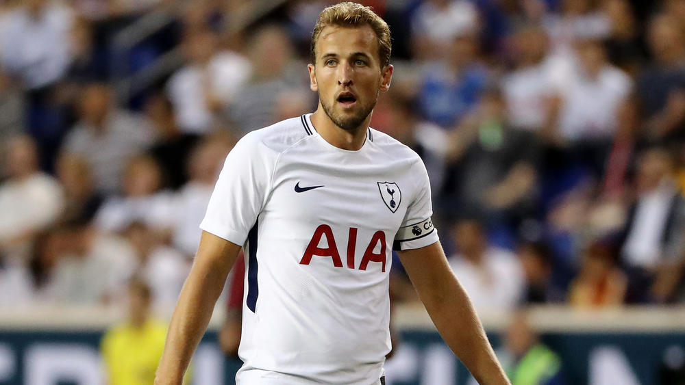 Conte: I would pick Kane if I had to sign a striker