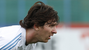 Doctor plays down Messi injury fears