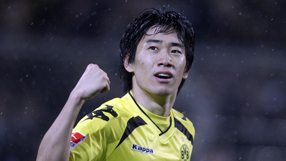 Dortmund open up seven-point lead