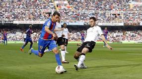 Fans whistle Valencia after draw in derby