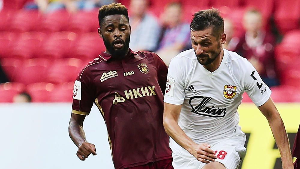 Former Arsenal and Barcelona player Song joins Sion