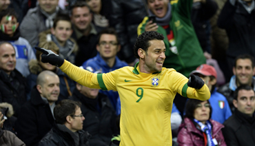 Fred rescues draw for Brazil against Russia