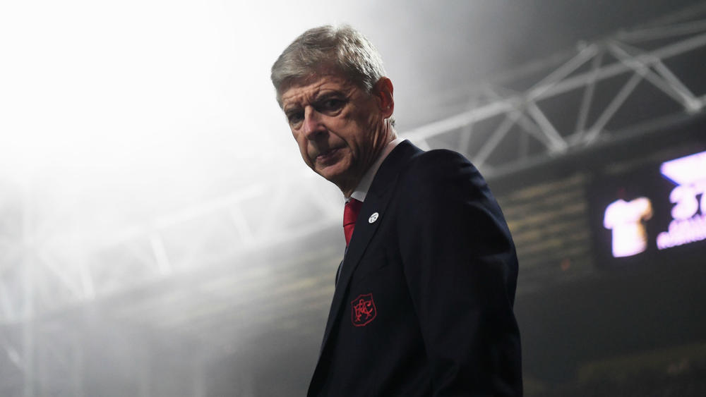 He wants to be carried out in a box – Pulis warns Arsenal fans Wenger is going nowhere