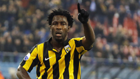 Heerenveen sink Twente, Bony bags hat-trick