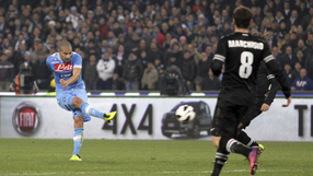 Juventus stay six points clear after Napoli draw