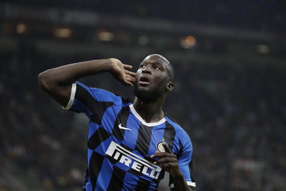 Lukaku hails coach Conte after Inter Milan maintain 100% start