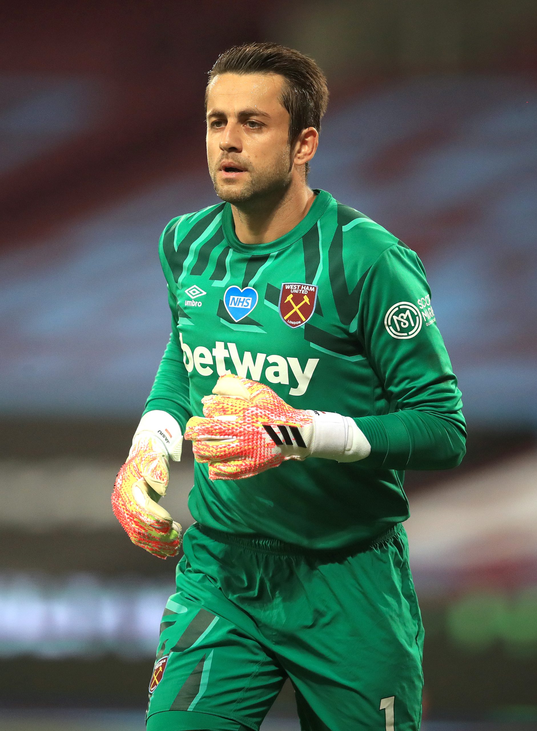Lukasz Fabianski says West Ham are united and up for the Carabao Cup