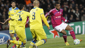 Lyon labour as Lacazette goal sinks APOEL