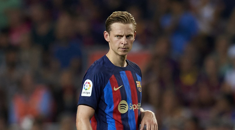 Manchester United report: Frenkie De Jong transfer back on, with midfielder ‘disgusted’ at Barcelona treatment