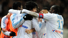 Marseille thrash rivals PSG