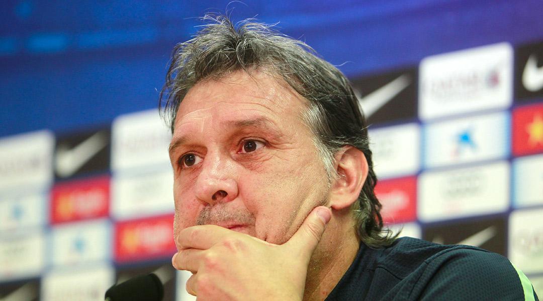 Martino maintains calm after Barca slip-up