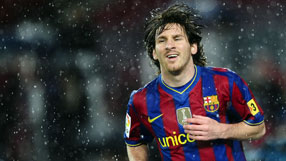 Messi closes in on European golden shoe