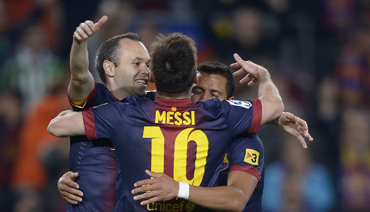 Messi returns to fire Barcelona to brink of title