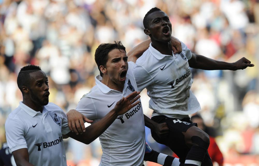 Primeira Liga: Vitoria Guimaraes 3 Boavista 0