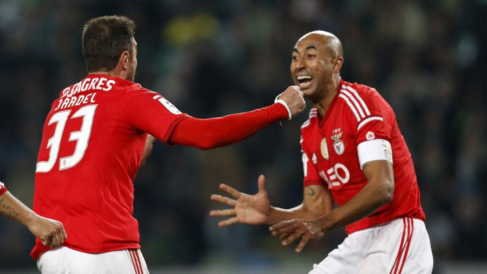 Primeira Liga Wrap: Benfica smash six