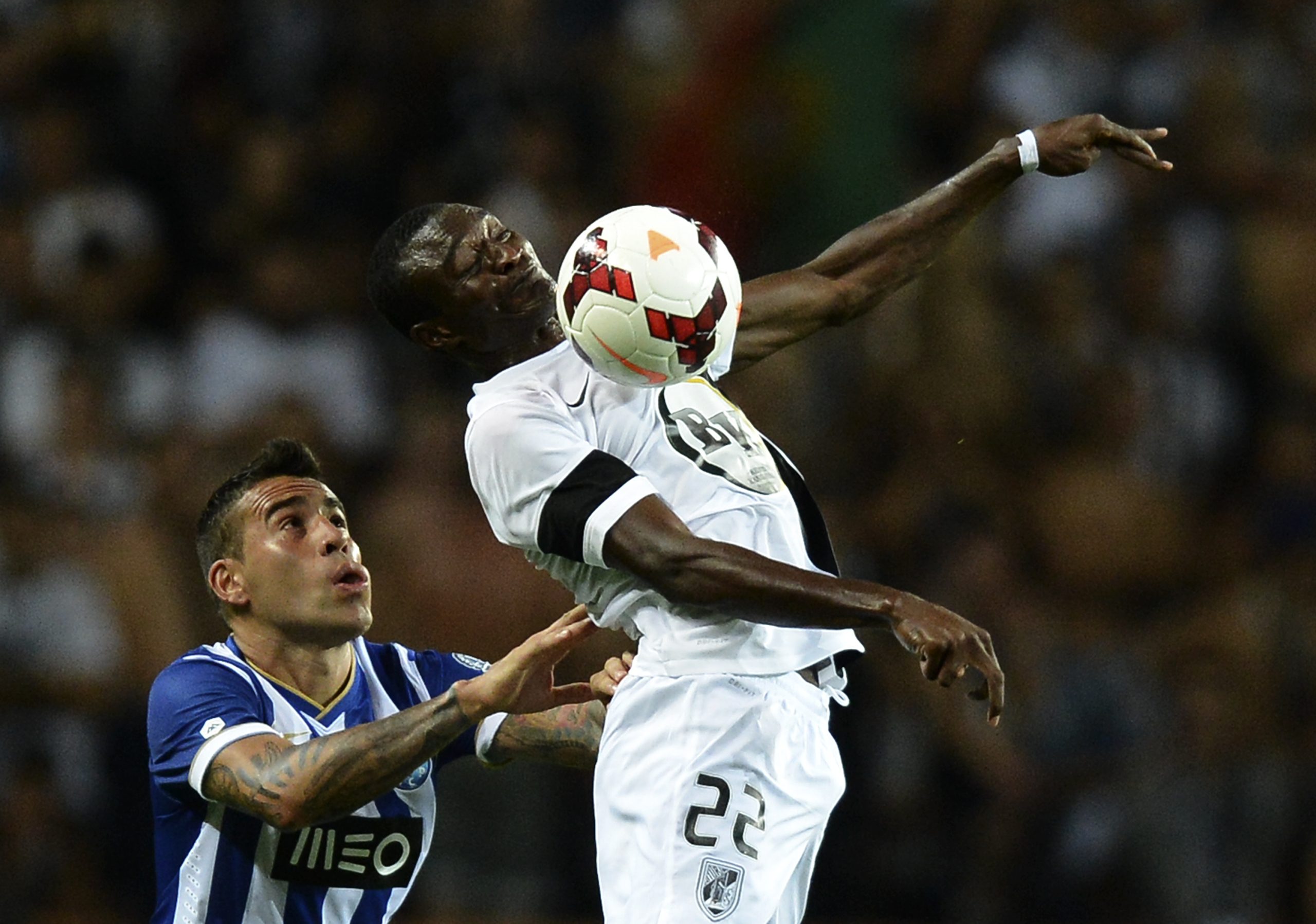 Primeira Liga Wrap: Guimares, Estoril win