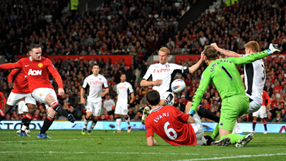 Rooney strike opens up three-point lead