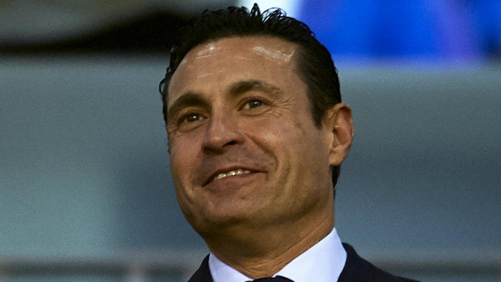 Salvo quits as Valencia president