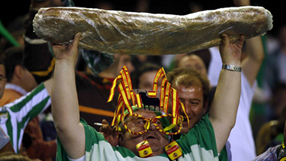 Santa Cruz sends promoted Betis top