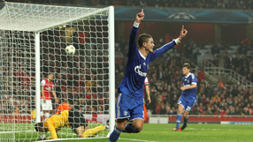 Schalke storm Arsenal fortress with 2-0 success