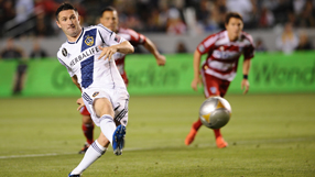 Sports agency sues MLS and Galaxy over Keane