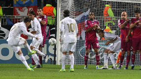 Ton up for Ronaldo as Real win at Lyon