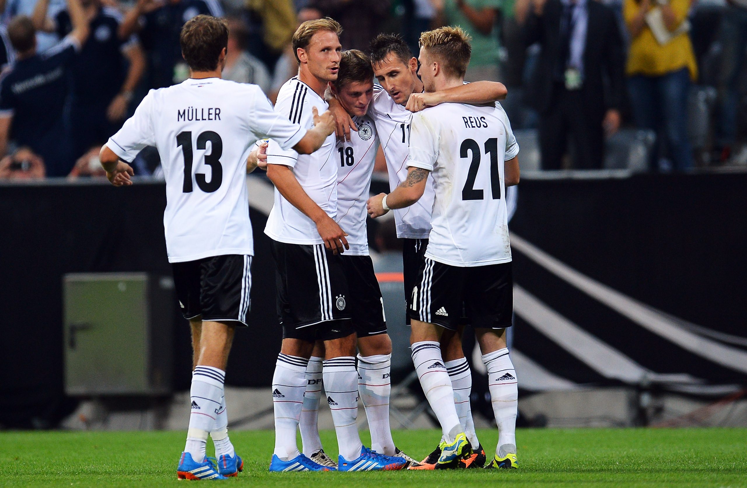 UEFA Qualifying Wrap: Four on brink of Brazil