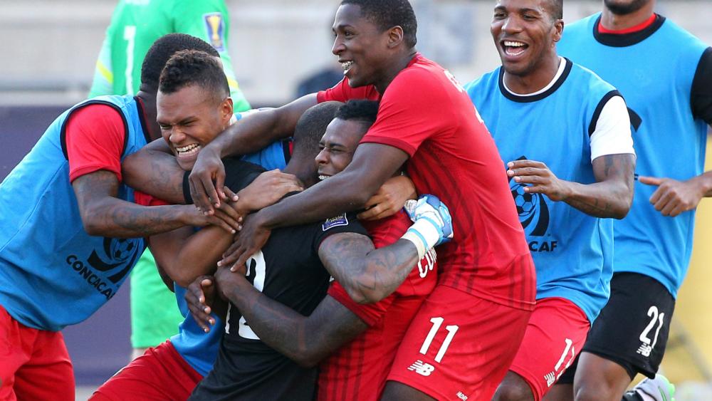 United States 1 Panama 1 (aet, 2-3 on penalties): Meija denies hosts third