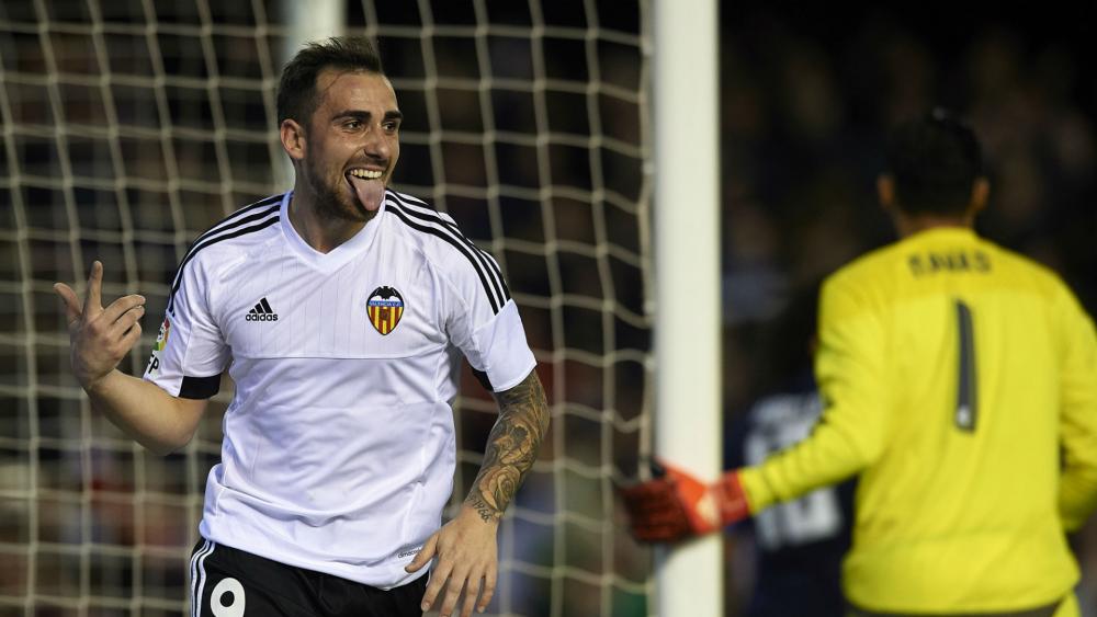 Valencia say hands off Alcacer
