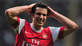 Van Persie frustrated by Gunners collapse