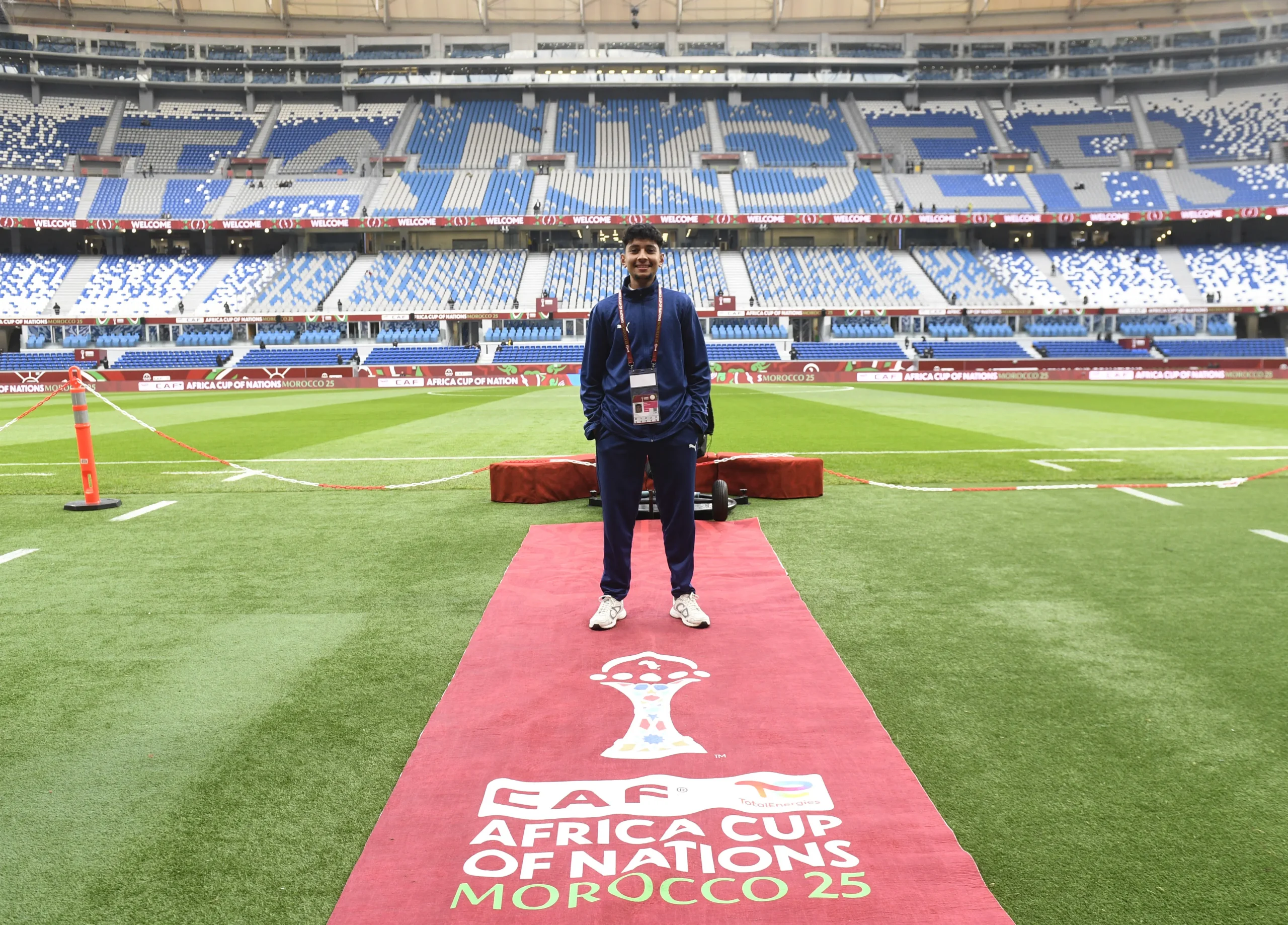 À la rencontre de Taha Benchekh, le plus jeune volontaire de la TotalEnergies CAF CAN Maroc 2025