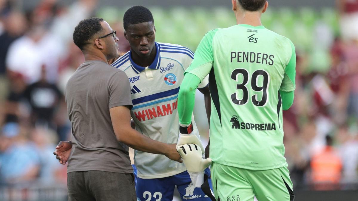 Chelsea rappelle Mamadou Sarr de son prêt à Strasbourg