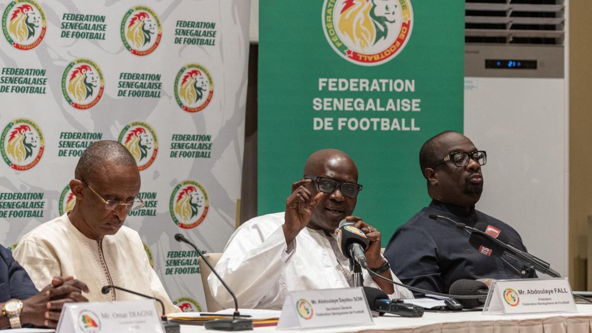 «On a vécu une pièce de théâtre intolérable» : les avocats du Sénégal promettent l’enfer à la CAF et au Maroc