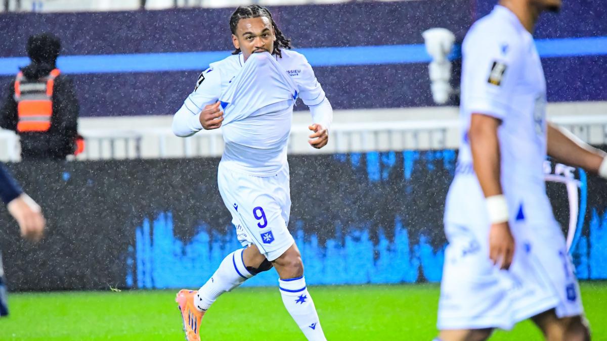 Ligue 1 : le Paris FC étrille Brest, Auxerre assure quasiment son barrage, Toulouse surprend Strasbourg Ligue 1 : le Paris FC étrille Brest, Auxerre assure quasiment son barrage, Toulouse surprend Strasbourg