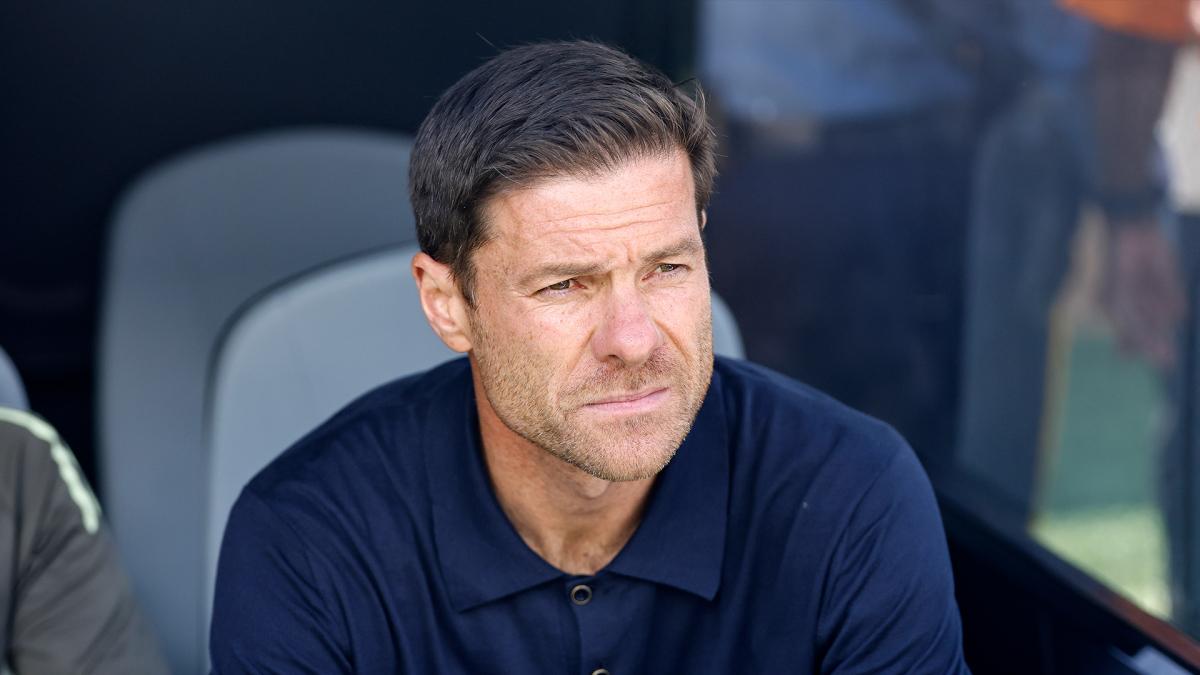Mercato Chelsea : Xabi Alonso a donné une liste de 7 joueurs intouchables Mercato Chelsea : Xabi Alonso a donné une liste de 7 joueurs intouchables
