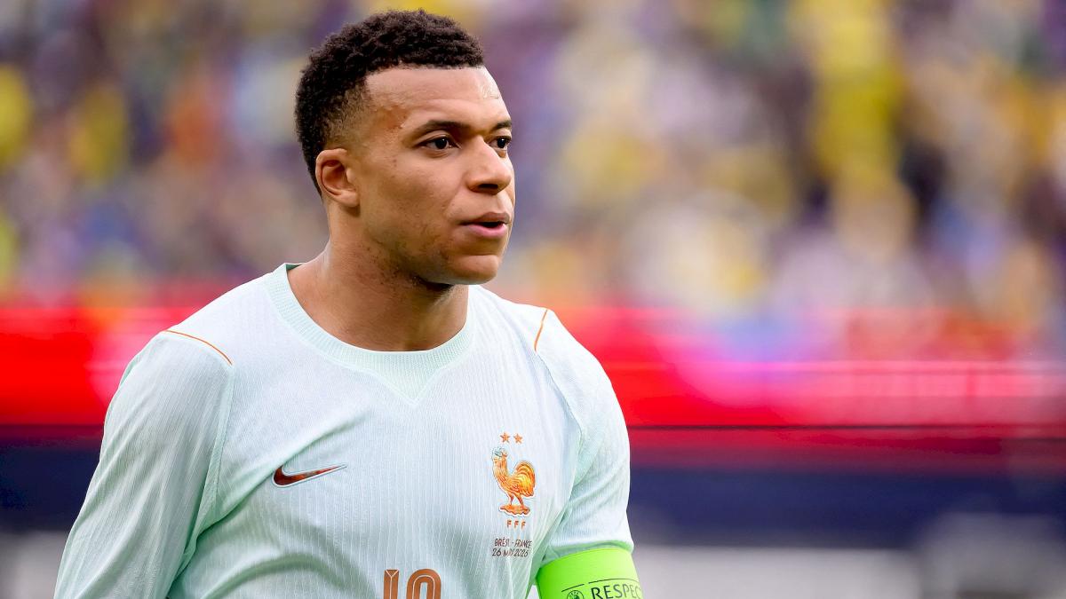 France – Irlande du Nord : Kylian Mbappé a tout raté ! France – Irlande du Nord : Kylian Mbappé a tout raté !