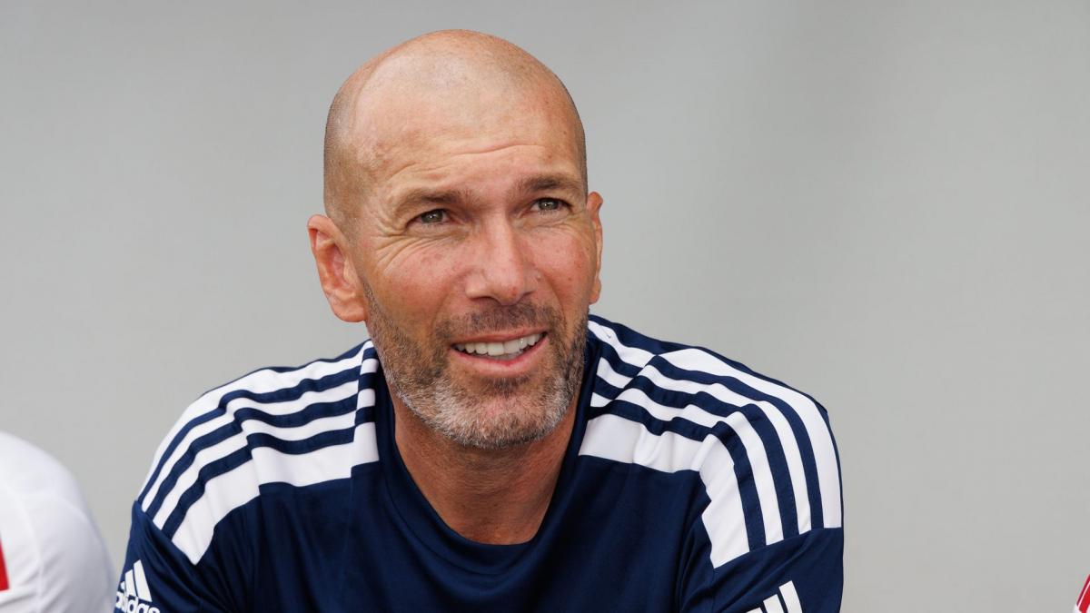 Équipe de France : les prix exorbitants du premier match de Zidane Équipe de France : les prix exorbitants du premier match de Zidane