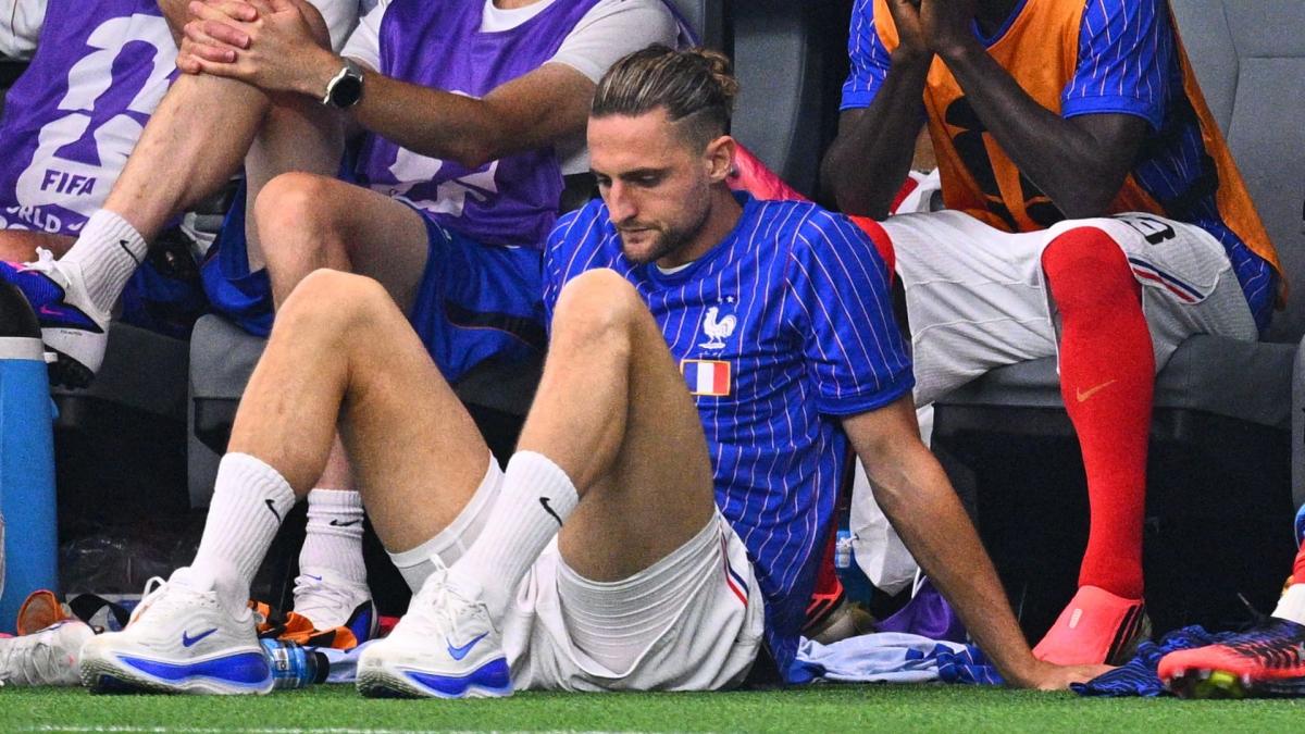 Équipe de France : les médias français se lâchent sur Didier Deschamps après la sortie prématurée d’Adrien Rabiot