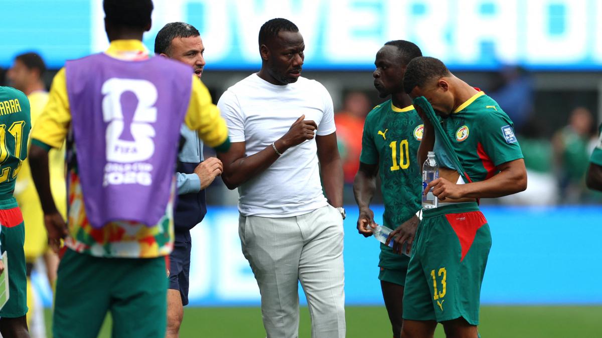 Sénégal : Pape Thiaw réclame une fortune à la FSF