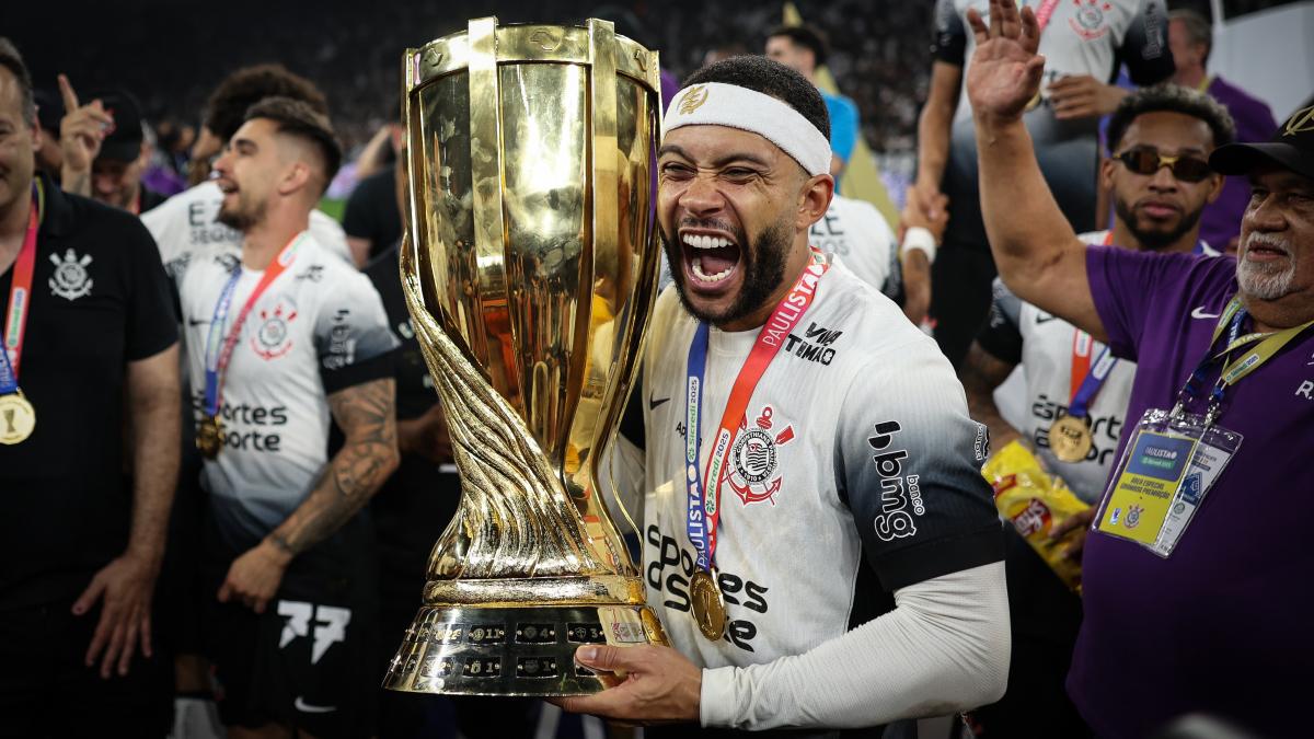 Corinthians : Memphis Depay très en colère après l’échec de sa prolongation Corinthians : Memphis Depay très en colère après l’échec de sa prolongation