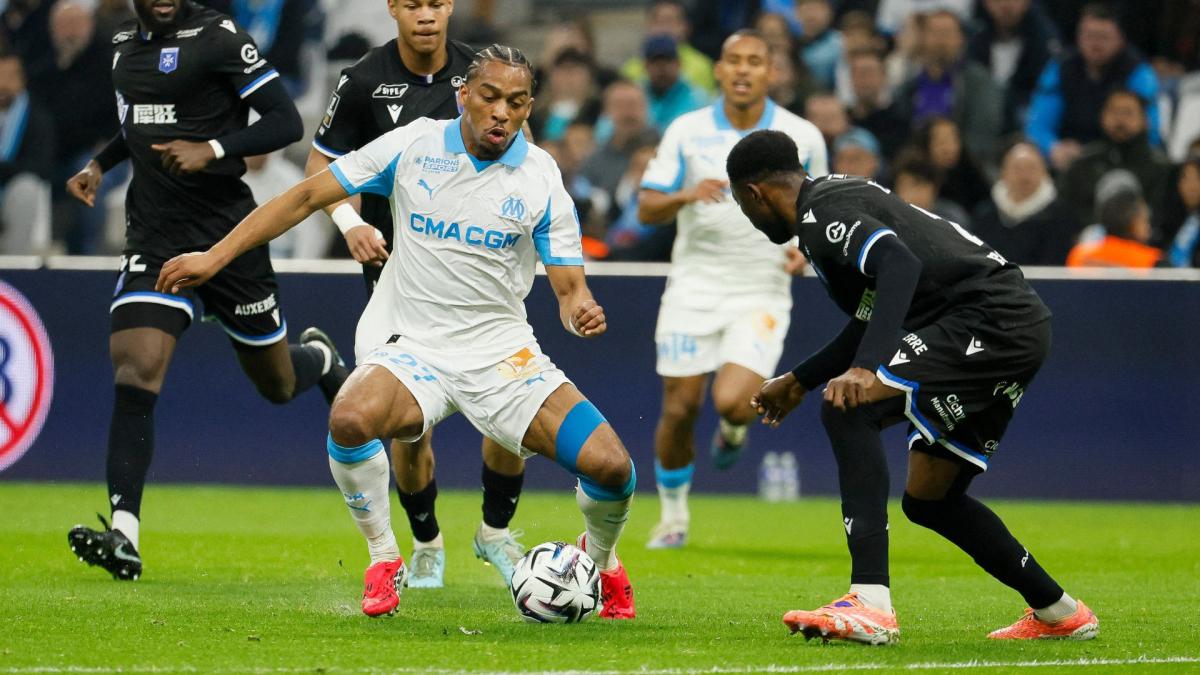 OM : un gros club pousse pour recruter Quinten Timber