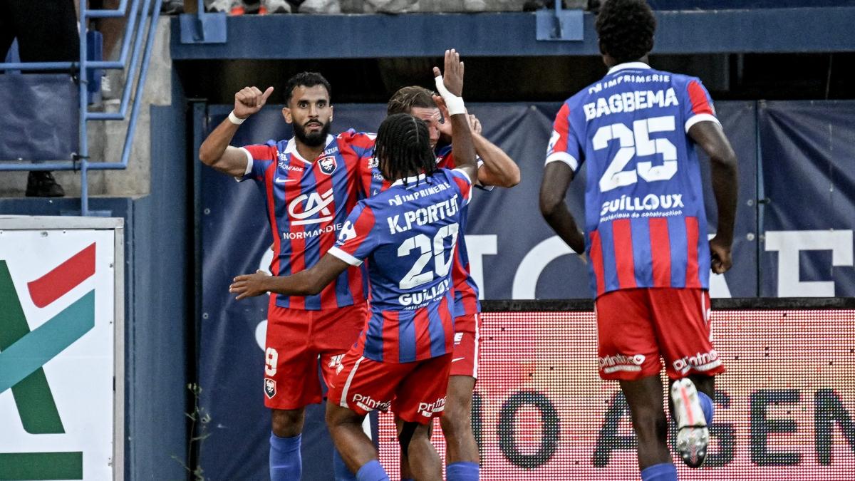 Ligue 3 : Caen assure contre Valenciennes, Versailles surpris par La Roche-sur-Yon, Bastia se rate déjà Ligue 3 : Caen assure contre Valenciennes, Versailles surpris par La Roche-sur-Yon, Bastia se rate déjà