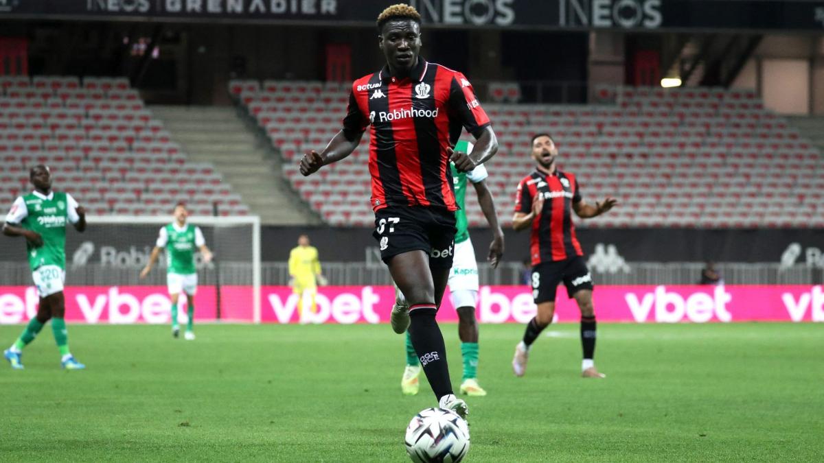 Nice : Kojo Peprah Oppong file à Fenerbahçe pour 12 M€