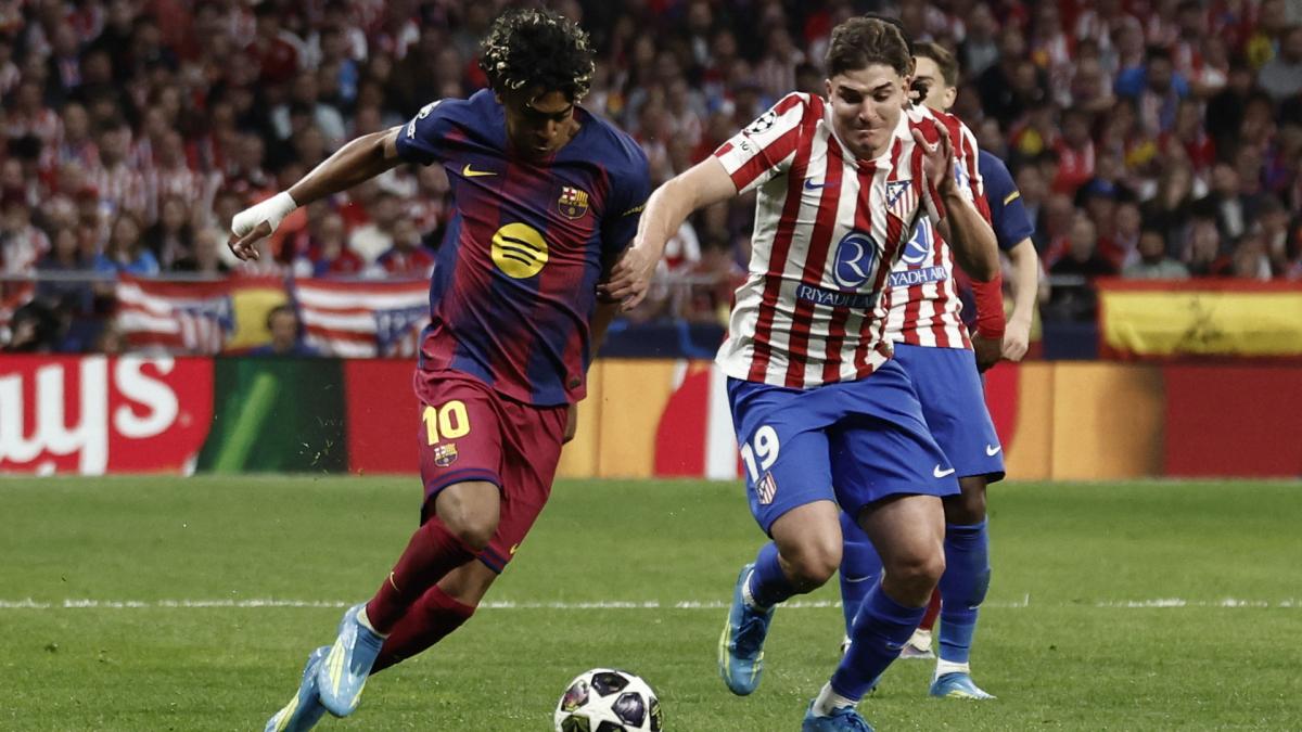 Le FC Barcelone va accélérer ses plans B malgré Julián Álvarez Le FC Barcelone va accélérer ses plans B malgré Julián Álvarez